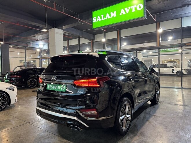 Hyundai Santa Fe-4