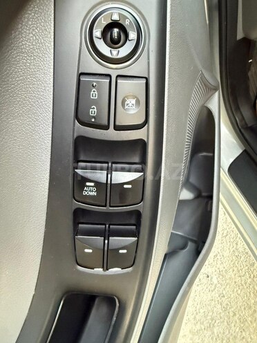 Hyundai Elantra 2015, 146,450 km - 1.8 л - Bakı