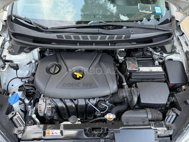 Hyundai Elantra 2015, 146,450 km - 1.8 л - Bakı