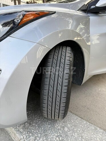 Hyundai Elantra 2015, 146,450 km - 1.8 л - Bakı