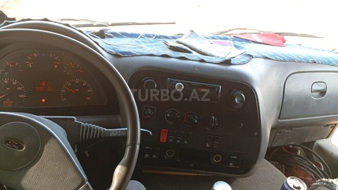 Ford Cargo 2005, 230,000 km - 7.5 l - Bakı