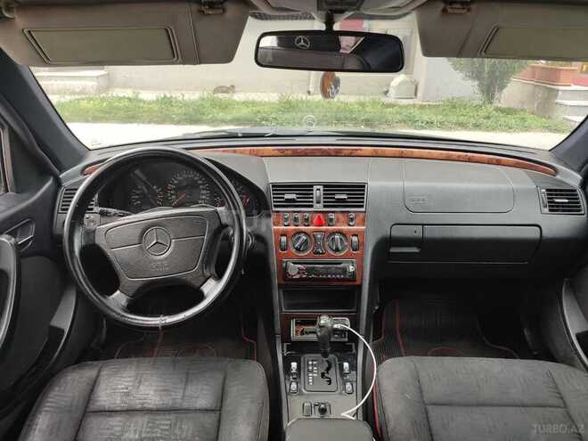 Mercedes C 240 1998, 284,000 km - 2.4 л - Bakı