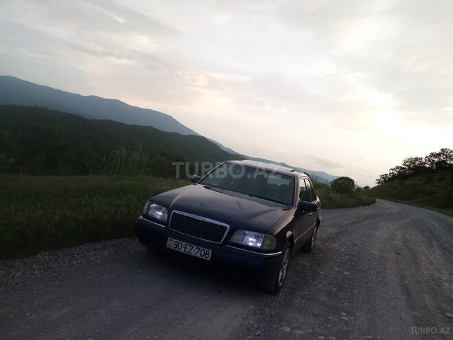 Mercedes C 180 1995, 500,000 km - 1.8 л - Quba