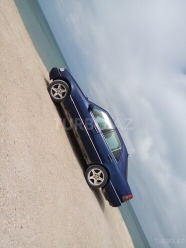 Mercedes C 180 1995, 500,000 km - 1.8 л - Quba