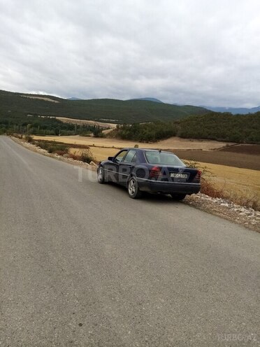 Mercedes C 180 1995, 500,000 km - 1.8 л - Quba