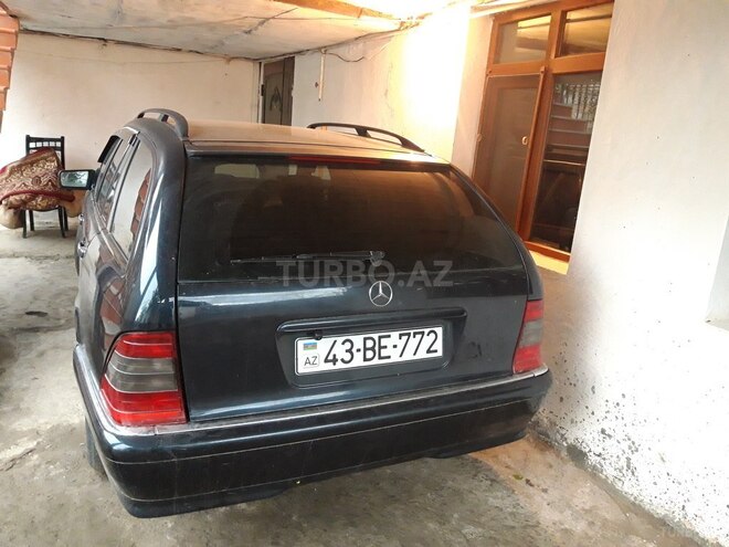 Mercedes C 220 d 2000, 331,000 km - 2.2 л - Bakı