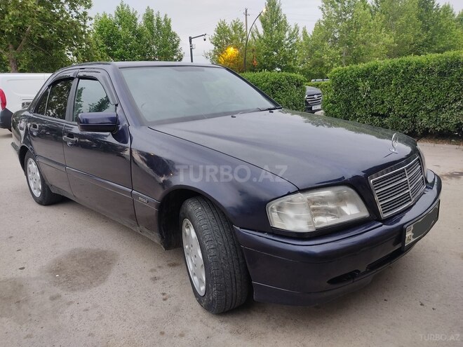 Mercedes C 180 1995, 195,559 km - 1.8 l - Füzuli