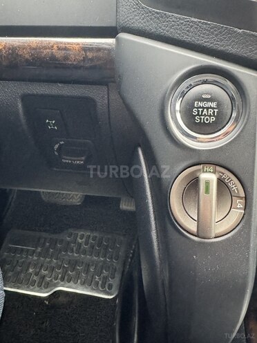 Toyota Land Cruiser 2011, 178,000 km - 4.0 l - Bakı
