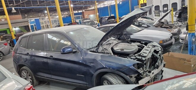 BMW X3 2016, 300,000 km - 2.0 l - Bakı