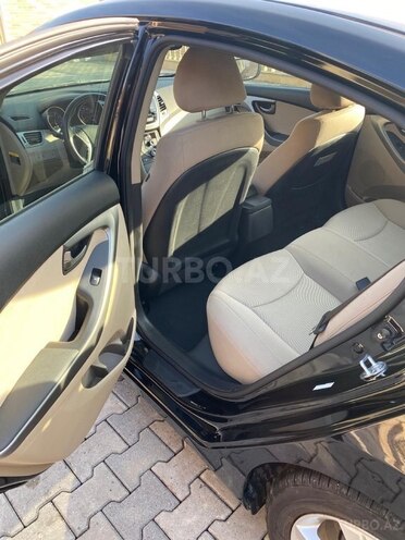 Hyundai Elantra 2015, 141,760 km - 1.8 l - Cəlilabad