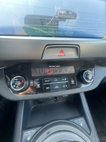 Kia Sportage 2013, 200,000 km - 2.0 л - Bakı