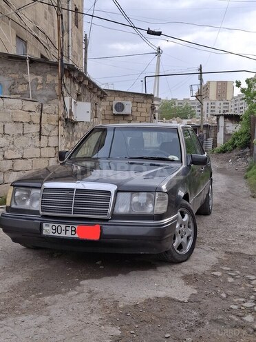 Mercedes E 250 1991, 365,000 km - 2.5 л - Bakı
