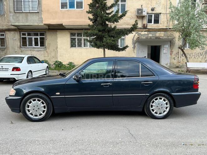 Mercedes C 240 1999, 275,000 km - 2.4 l - Sumqayıt