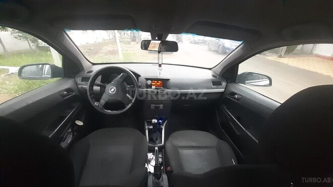 Opel Astra 2004, 482,000 km - 1.4 l - Gəncə