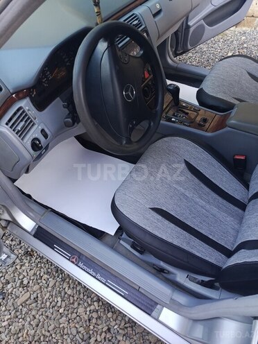 Mercedes E 240 1999, 381,693 km - 2.4 l - Cəlilabad