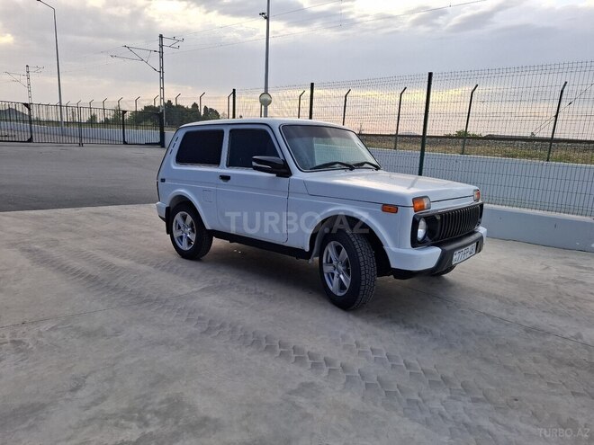 LADA (VAZ) Niva 2009, 179,000 km - 1.7 l - Bakı