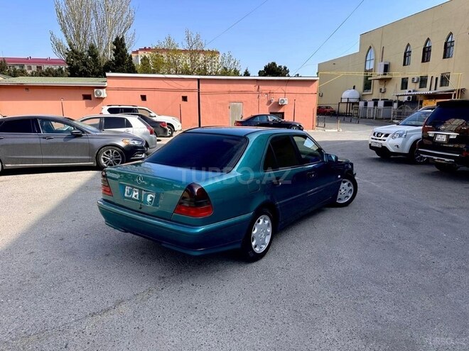Mercedes C 180 1997, 268,000 km - 1.8 l - Bakı