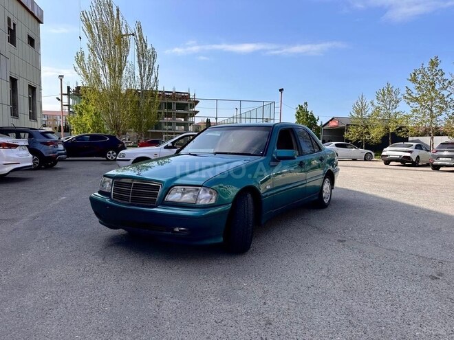 Mercedes C 180 1997, 268,000 km - 1.8 l - Bakı