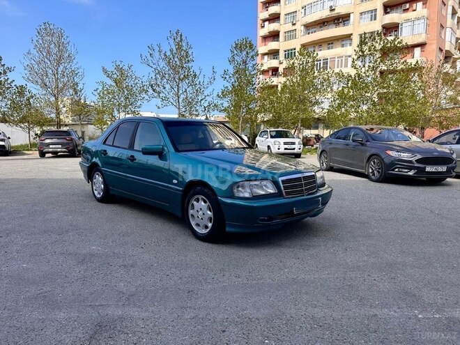 Mercedes C 180 1997, 268,000 km - 1.8 l - Bakı
