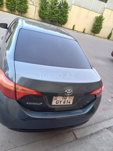 Toyota Corolla 2017, 136,794 km - 1.8 l - Bakı