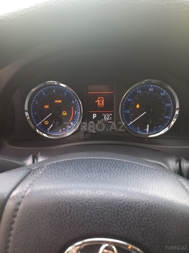 Toyota Corolla 2017, 136,794 km - 1.8 l - Bakı