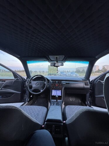 Mercedes E 230 1996, 568,500 km - 2.3 l - Bakı