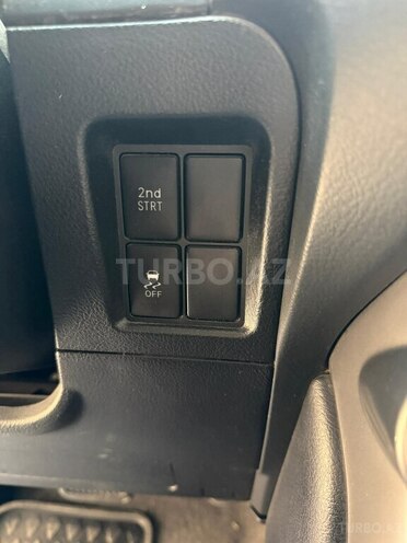Toyota Land Cruiser Prado 2012, 410,000 km - 3.0 л - Bakı