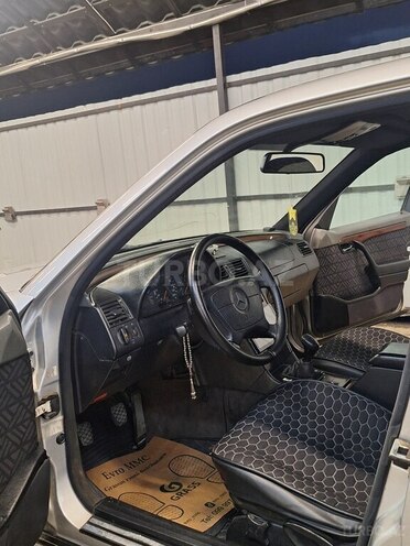Mercedes C 180 1994, 371,887 km - 1.8 л - Gəncə