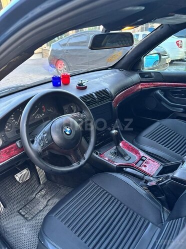 BMW 530 2002, 272,000 km - 3.0 l - Bakı