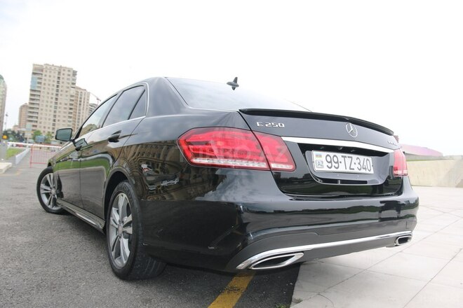 Mercedes E 250 2013, 175,164 km - 2.2 л - Bakı