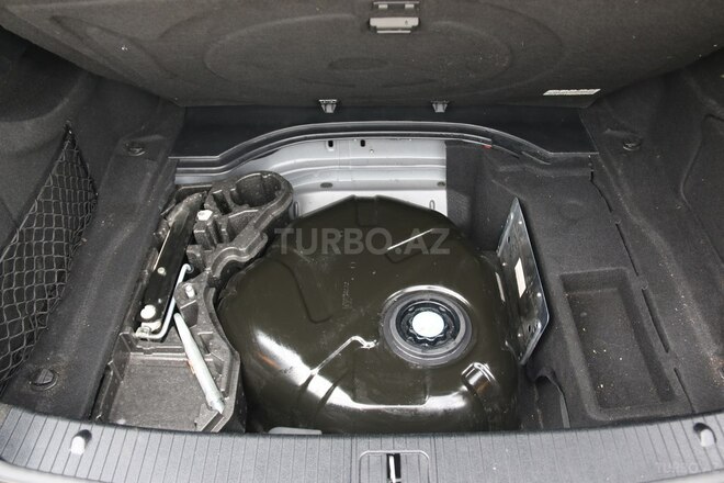 Mercedes E 250 2013, 175,164 km - 2.2 л - Bakı