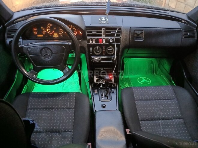 Mercedes C 180 1995, 387,465 km - 1.8 l - Bakı