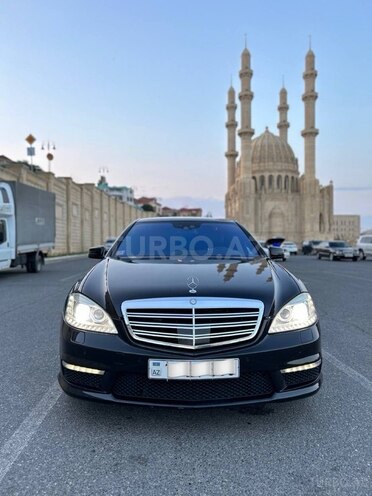 Mercedes S 63 AMG 2011, 150,000 km - 6.2 l - Bakı