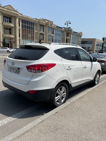 Hyundai ix35 2013, 327,000 km - 2.0 l - Bakı