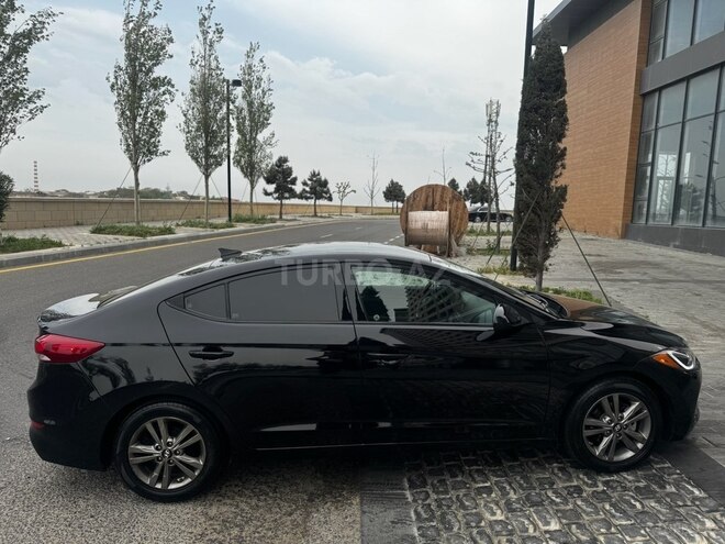 Hyundai Elantra 2016, 99,136 km - 2.0 л - Bakı