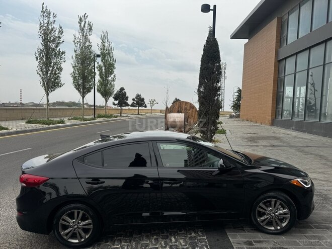 Hyundai Elantra 2016, 99,136 km - 2.0 л - Bakı
