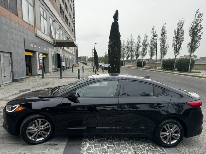 Hyundai Elantra 2016, 99,136 km - 2.0 л - Bakı