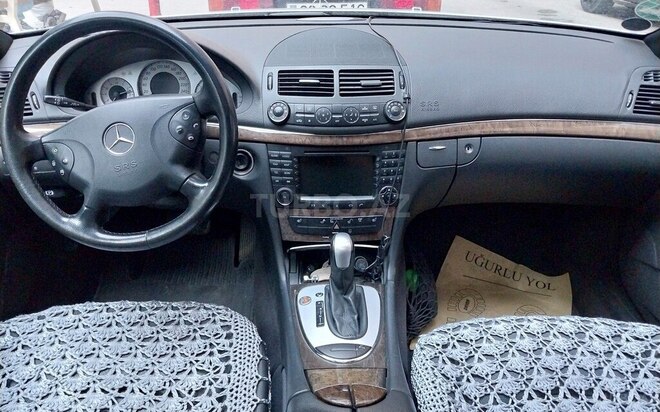 Mercedes E 280 2005, 163,850 km - 3.0 l - Bakı