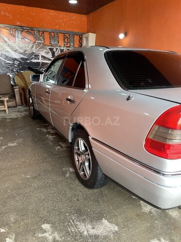 Mercedes C 220 1995, 635,000 km - 2.2 l - Bakı