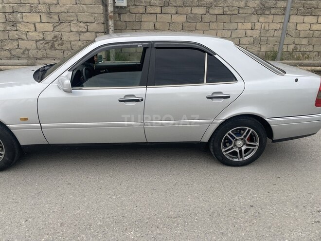 Mercedes C 220 1995, 635,000 km - 2.2 l - Bakı