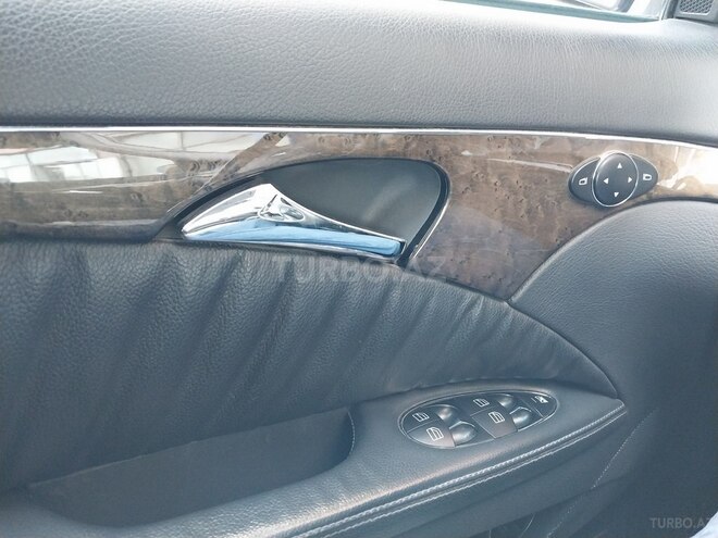 Mercedes E 280 2005, 163,850 km - 3.0 l - Bakı
