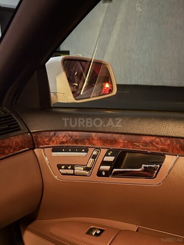 Mercedes S 500 2011, 168,000 km - 5.5 l - Bakı