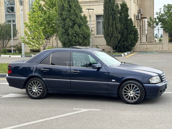 Mercedes C 240 1999, 328,525 km - 2.4 л - Sumqayıt