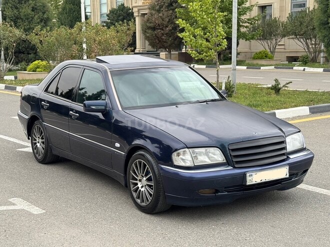 Mercedes C 240 1999, 328,525 km - 2.4 л - Sumqayıt