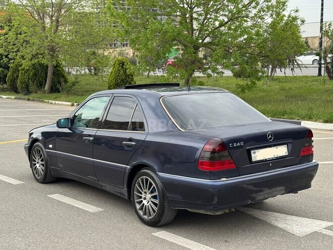 Mercedes C 240 1999, 328,525 km - 2.4 л - Sumqayıt