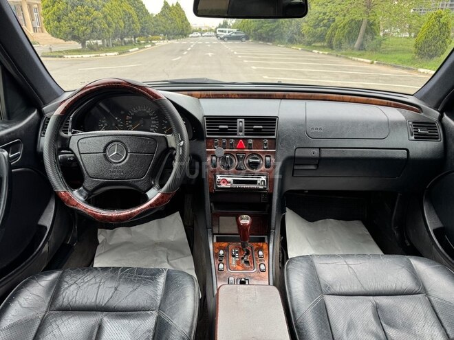 Mercedes C 240 1999, 328,525 km - 2.4 л - Sumqayıt