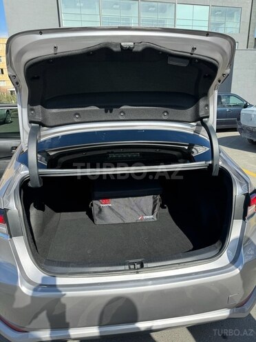 Toyota Corolla 2019, 116,000 km - 1.6 l - Bakı