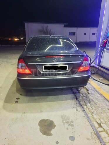Mercedes E 220 d 2006, 277,087 km - 2.2 l - Bakı