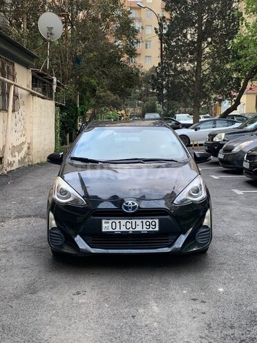 Toyota Prius C 2016, 158,000 km - 1.5 l - Bakı