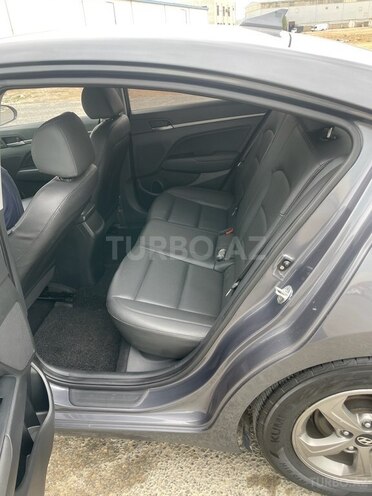 Hyundai Avante 2017, 127,000 km - 1.6 l - Bakı